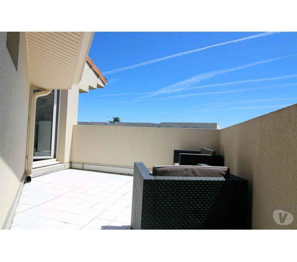 Appartements à vendre Gard Nimes - Photos Vivastreet NIMES, appartement 5 pièces, 2 terrasses, garage