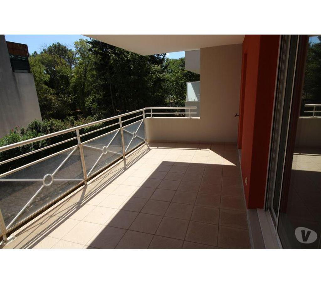 Appartements à vendre Gard Nimes - Photos Vivastreet NIMES, APPARTEMENT 3 Pièces, Terrasse et Parking