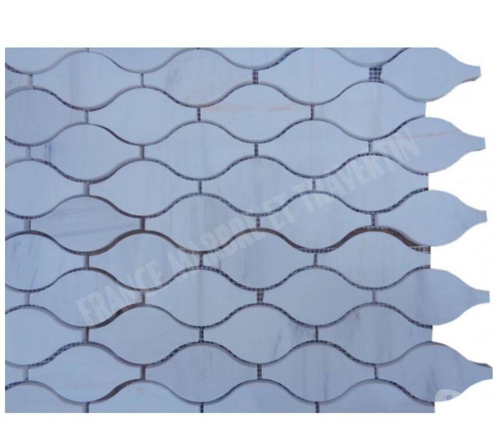  Var Forcalqueiret - 83136 - Photos Vivastreet Dolomite Blanc ArabesqueMosaïque 30,5x26 cm REF 2919