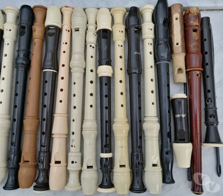 Instruments de musique Val-d'Oise Bernes sur Oise - 95340 - Photos Vivastreet Super Lot De 32 FLUTES A BEC ( Différents Fabricants )!!