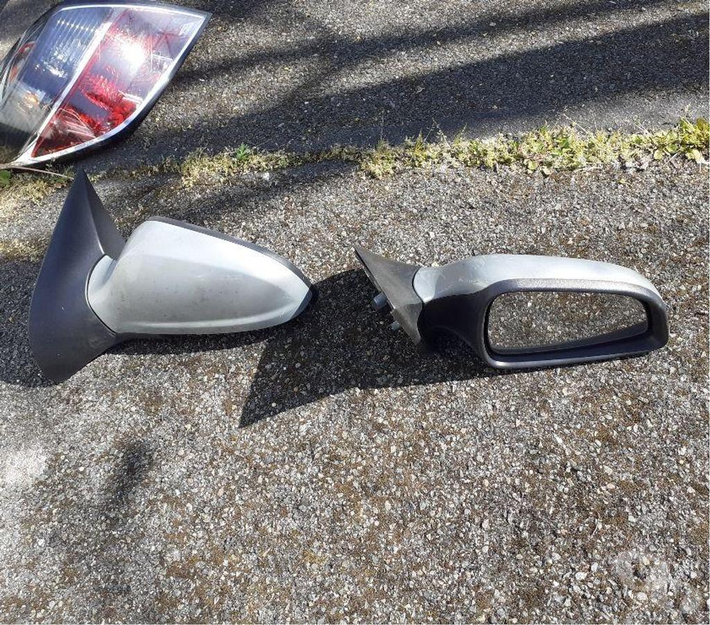 Pièces et services moto Seine-Saint-Denis Sevran - 93270 - Photos Vivastreet OPEL ASTRA
