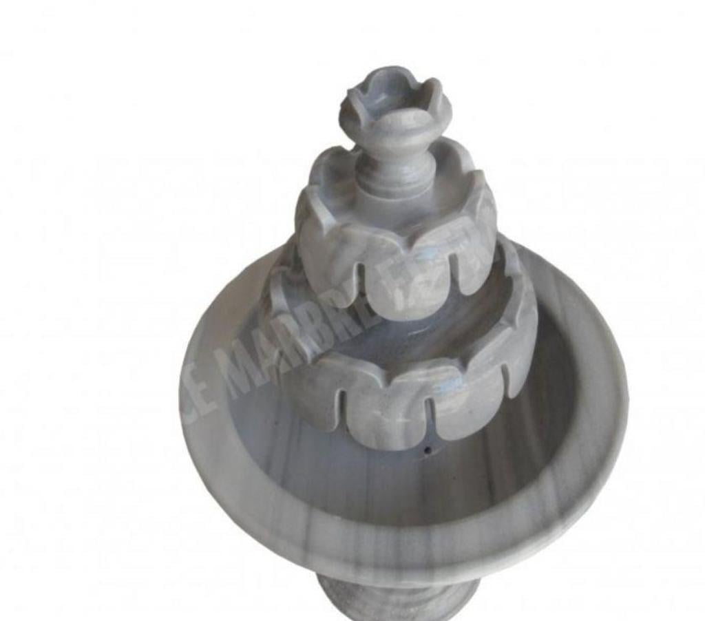  Var Forcalqueiret - 83136 - Photos Vivastreet Marbre Marmara Gris Fontaine Ronde REF 2135