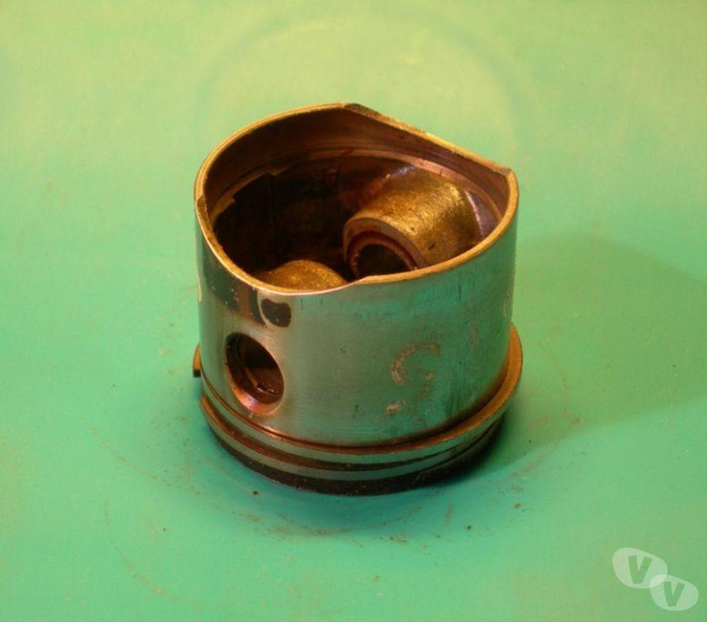  Haute-Savoie Marcellaz - 74250 - Photos Vivastreet piston de tronconneuse Partner 495
