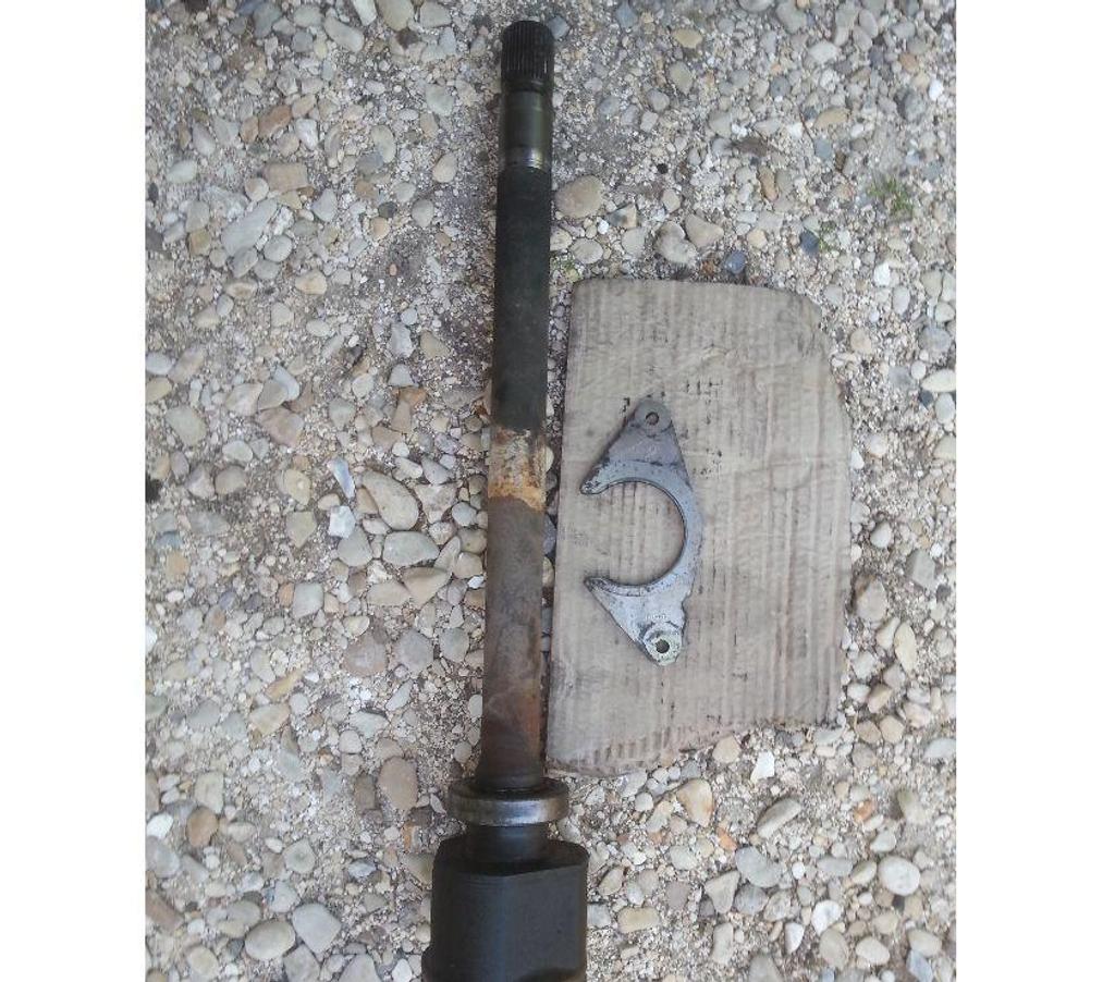 Pièces et services auto Seine-et-Marne Montceaux les Provins - 77151 - Photos Vivastreet cardan renault espace