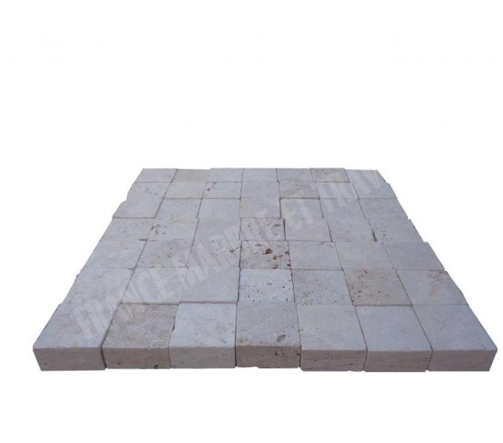  Var Forcalqueiret - 83136 - Photos Vivastreet Travertin Classique Clair Pavé 10x10 cm REF 2783