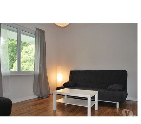 Appartement meublé Finistère Morlaix - 29600 - Photos Vivastreet 01 12 24 S1 StudioT1, ADSL, jardin privé MORLAIX Coatsehro
