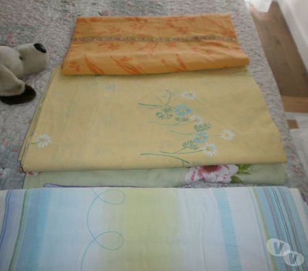 Ameublement & art de la table Landes Sorde l'Abbaye - 40300 - Photos Vivastreet DIVERS HOUSSES DE COUETTES 240X220 EN TTBE FRANCOISE SAGET