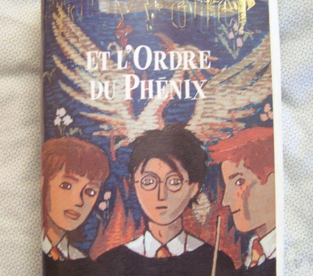 Livres occasion Hauts-de-Seine Issy les Moulineaux - 92130 - Photos Vivastreet HARRY POTTER ET L'ORDRE DU PHENIX