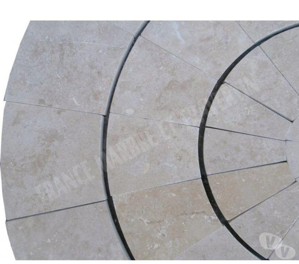  Var Forcalqueiret - 83136 - Photos Vivastreet Travertin Clssb Cercle Manoir Diamètre 90 cm REF 1238