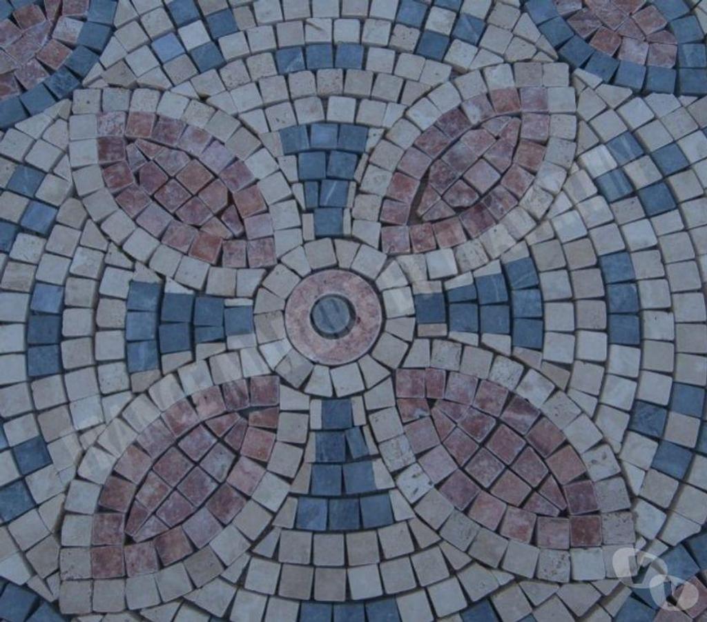  Var Forcalqueiret - 83136 - Photos Vivastreet Travertin Mixte Rosace 91x91 cm REF 1045