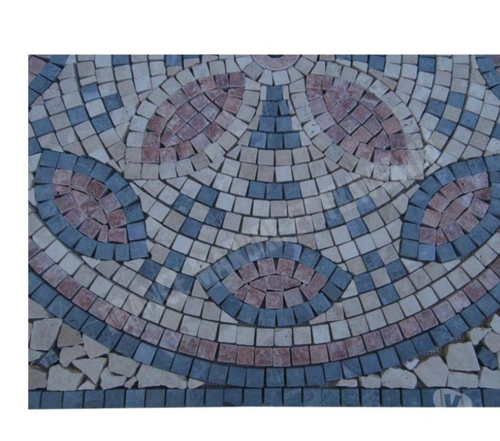  Var Forcalqueiret - 83136 - Photos Vivastreet Travertin Mixte Rosace 91x91 cm REF 1045