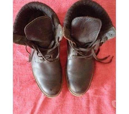 Chaussures et bottes occasion Aix en Provence Aix en Provence - Photos Vivastreet BOTTES EN CUIR A LACETS HOMME – MARRON P 47.