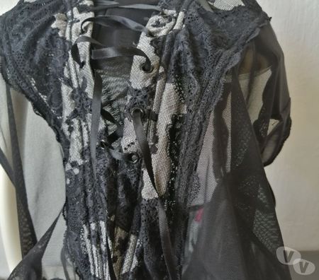 Vêtements occasion Val-d'Oise Bernes sur Oise - 95340 - Photos Vivastreet Top : Bustier Corset A Lacets Taille 90C Neuf