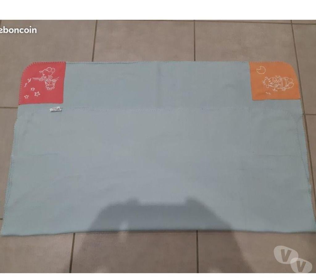 Equipements bébés Puy-de-Dôme Clermont Ferrand - Photos Vivastreet Couverture plaid polaire