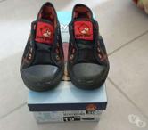 Chaussure en toile Angry Birds pointure 30