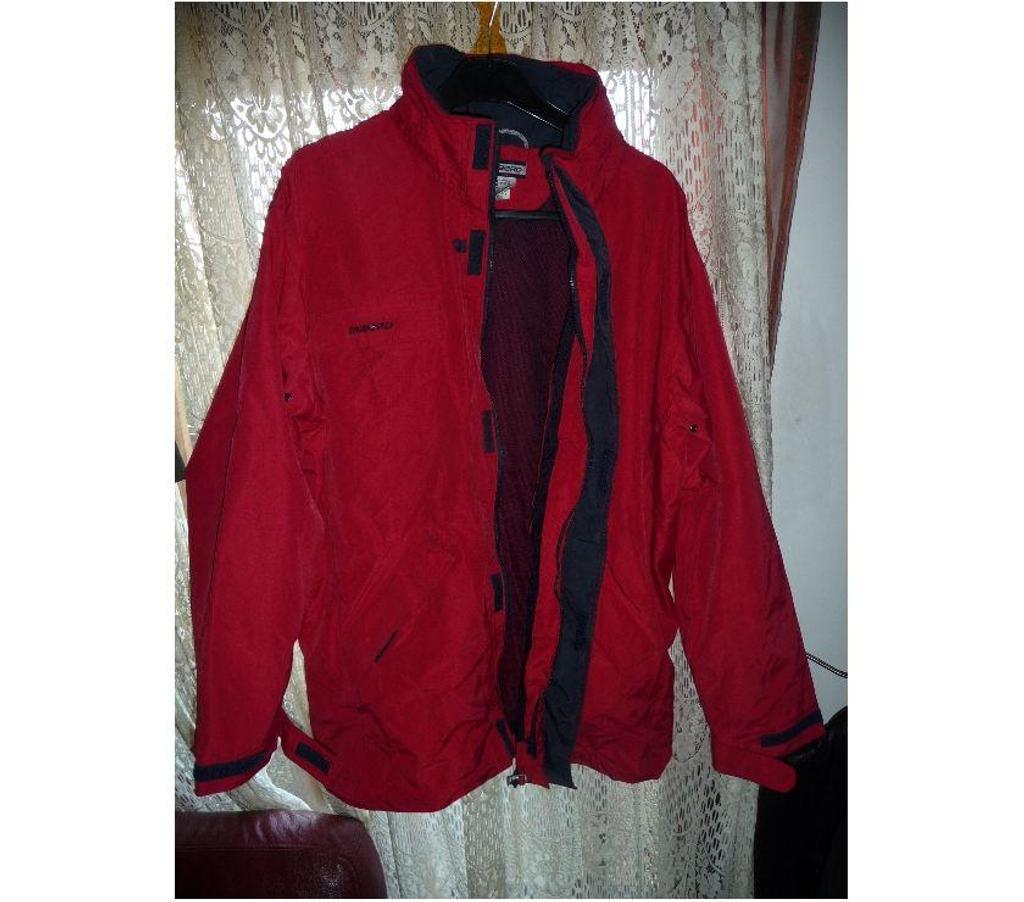 Vêtements occasion Bouches-du-Rhône Aix en Provence - Photos Vivastreet PARKA IMPERMEABLE HOMME TRIBORD XL ROUGE.