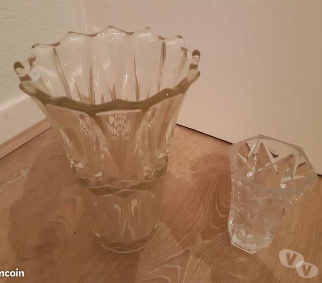 Décoration - art Puy-de-Dôme Clermont Ferrand - Photos Vivastreet Lot de vases VASES