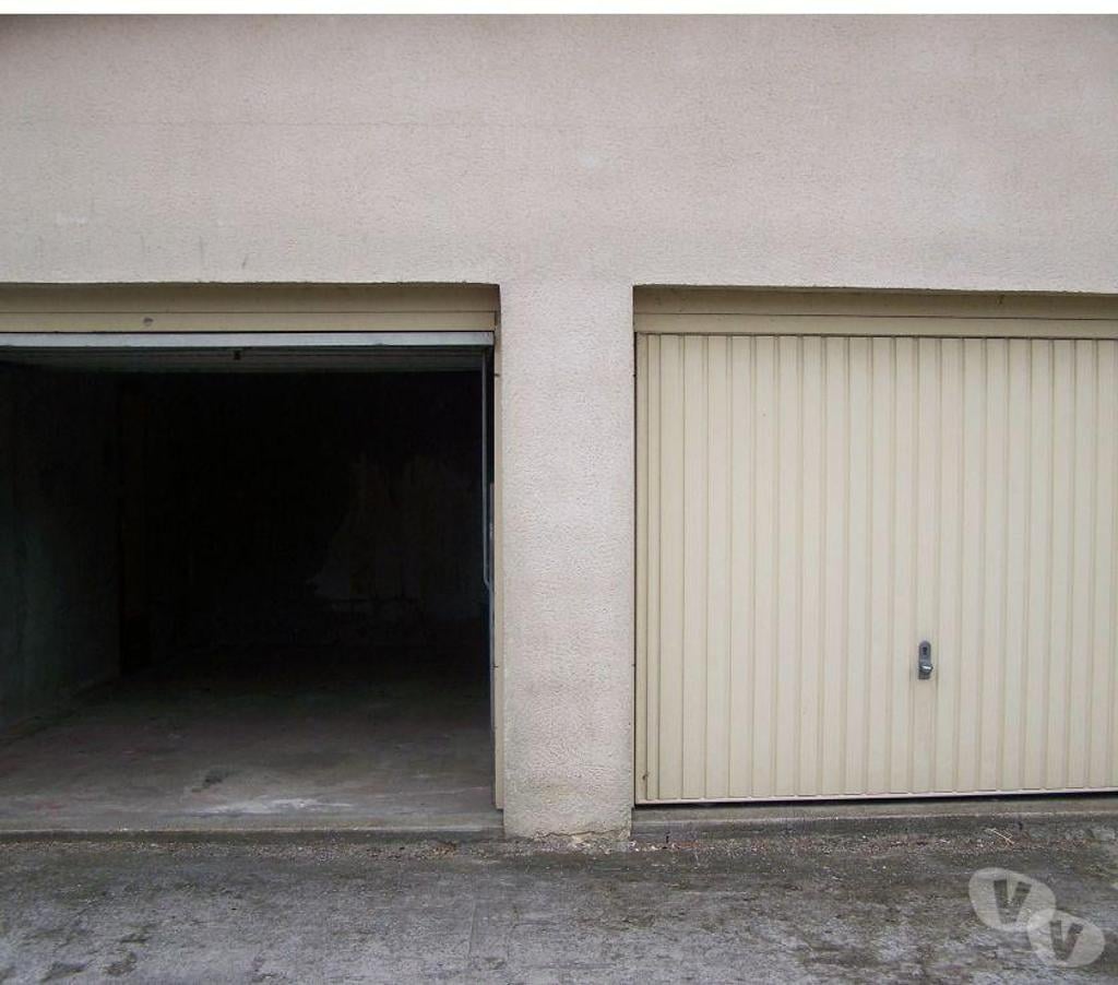 Parkings - Garages Seine-Maritime Eu - 76260 - Photos Vivastreet Eu Garage à louer L: 5m50 X 3m 50 (idéal stockage)