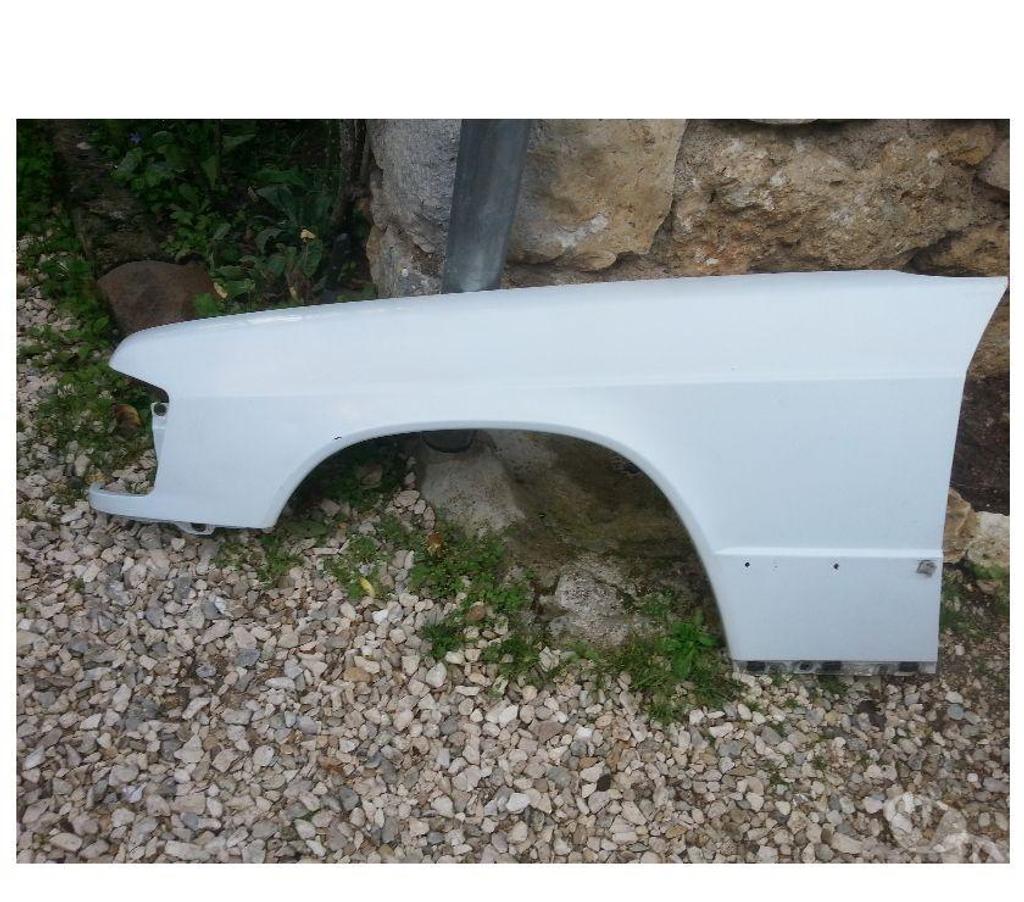 Pièces et services auto Seine-et-Marne Montceaux les Provins - 77151 - Photos Vivastreet aile mercedes