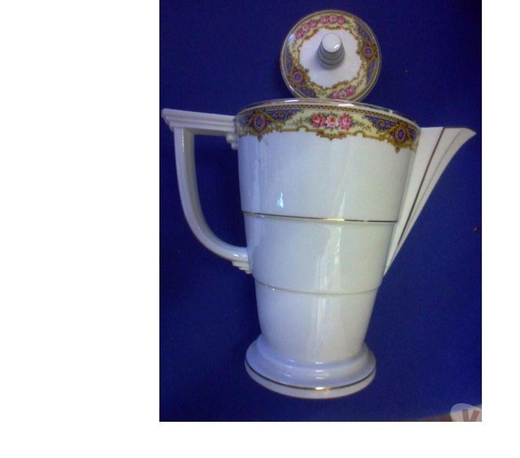 Ameublement & art de la table Hérault Castries - 34160 - Photos Vivastreet Cafetière en porcelaine de Limoges étoile verte porcelain