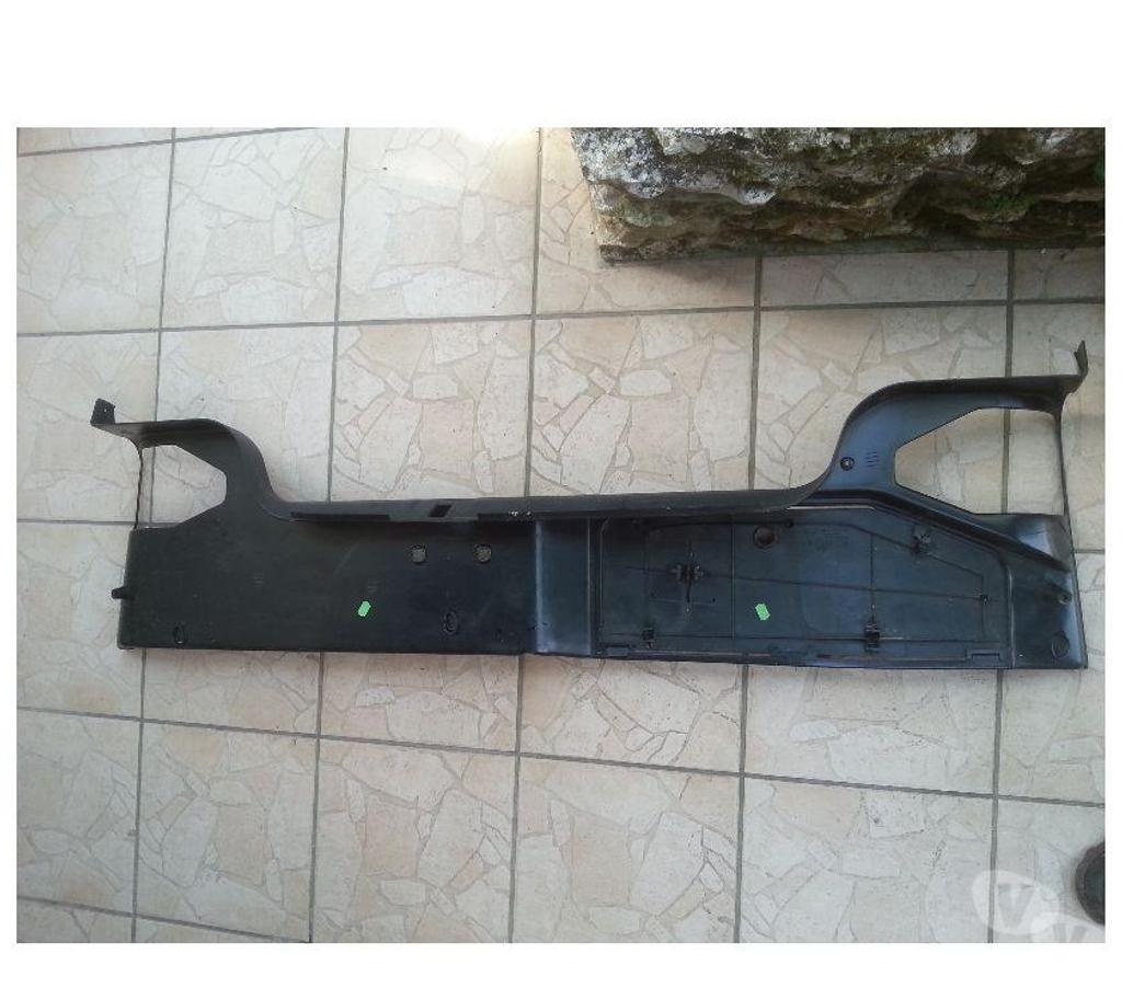 Pièces et services auto Seine-et-Marne Montceaux les Provins - 77151 - Photos Vivastreet coffre peugeot 405