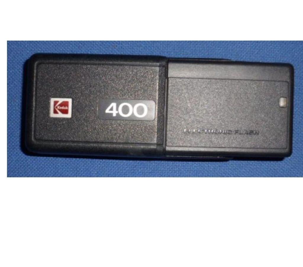 Photo - Video - Son Hérault Castries - 34160 - Photos Vivastreet Appareil à photos Kodak 400 - Kodak 400 Camera