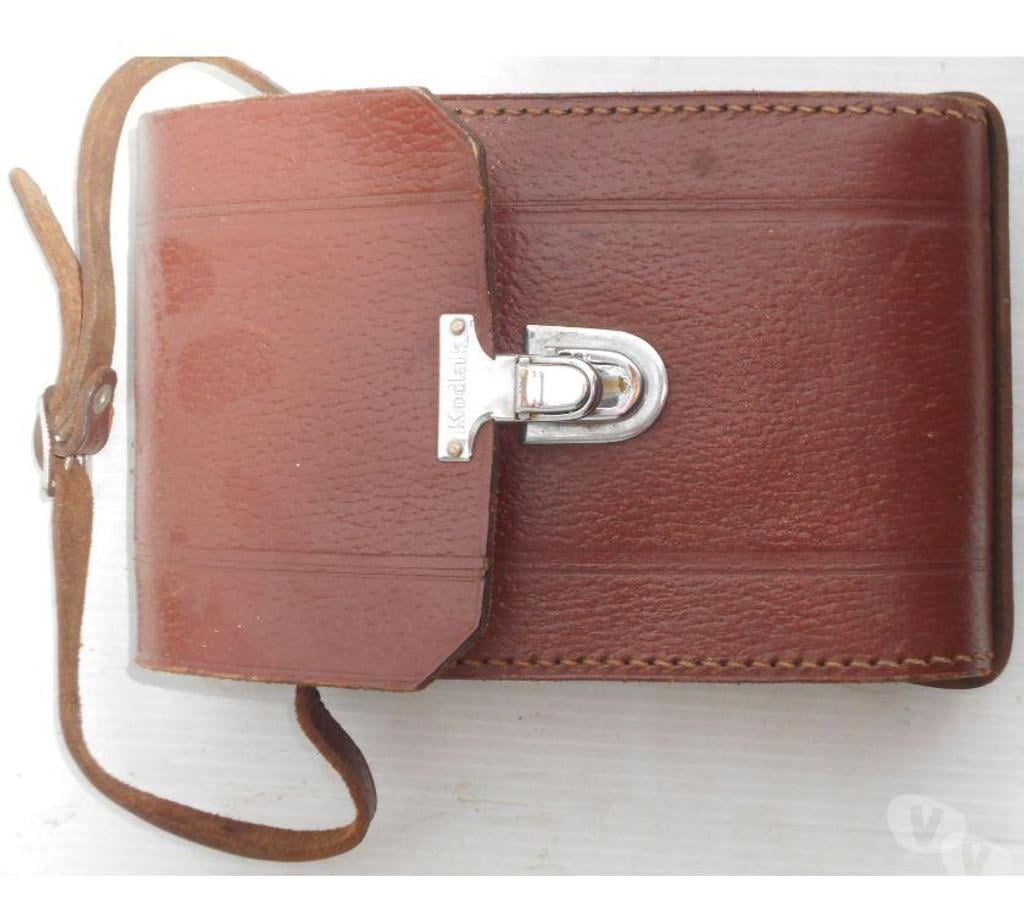 Photo - Video - Son Hérault Castries - 34160 - Photos Vivastreet Sacoche pour appareil photo ancien Kodak 15 centimètres x 10