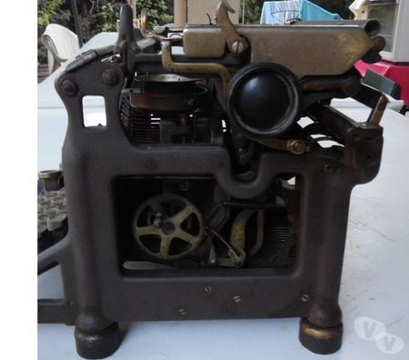 Collection Hérault Castries - 34160 - Photos Vivastreet Machine à écrire UNDERWOOD N°5 UNDERWOOD Typewriter No. 5