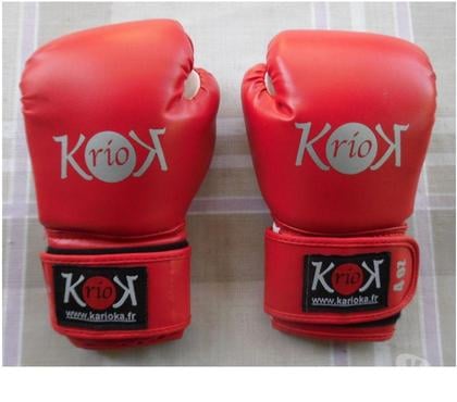 Matériel de sport Castries Hérault - Photos Vivastreet Gants de boxe 6-8 ans Karioka rio 4 0Z état neuf 