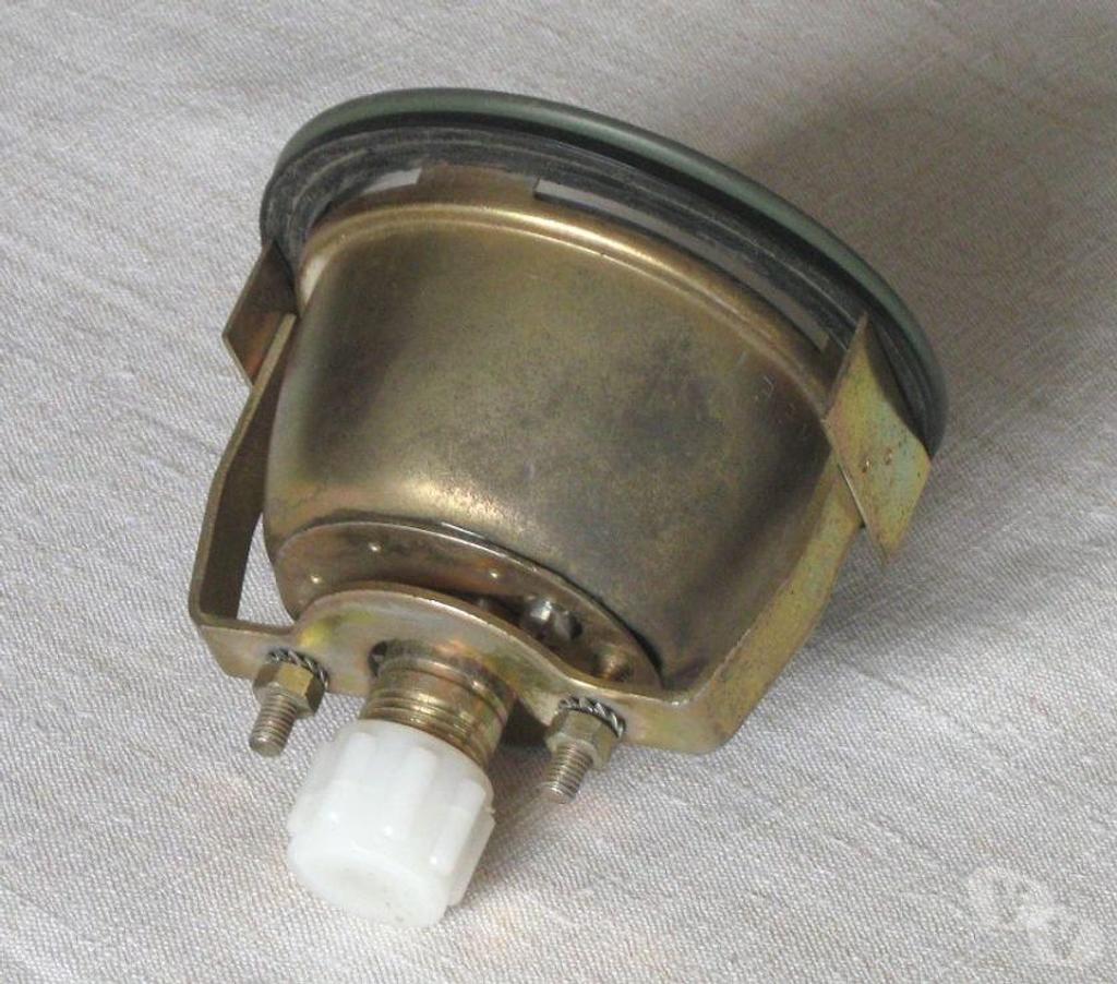 Equipements utilitaire Yvelines Maule - 78580 - Photos Vivastreet Compte-tours Jaeger pour Véhicule militaire ancien