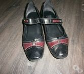 CHAUSSURES TOUT CUIR DAMART POINTURE 39 PORTER UNE FOIS. 