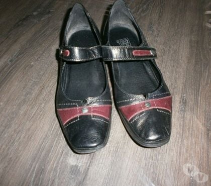 Chaussures Sorde l'Abbaye Landes - Photos Vivastreet CHAUSSURES TOUT CUIR DAMART POINTURE 39 PORTER UNE FOIS.