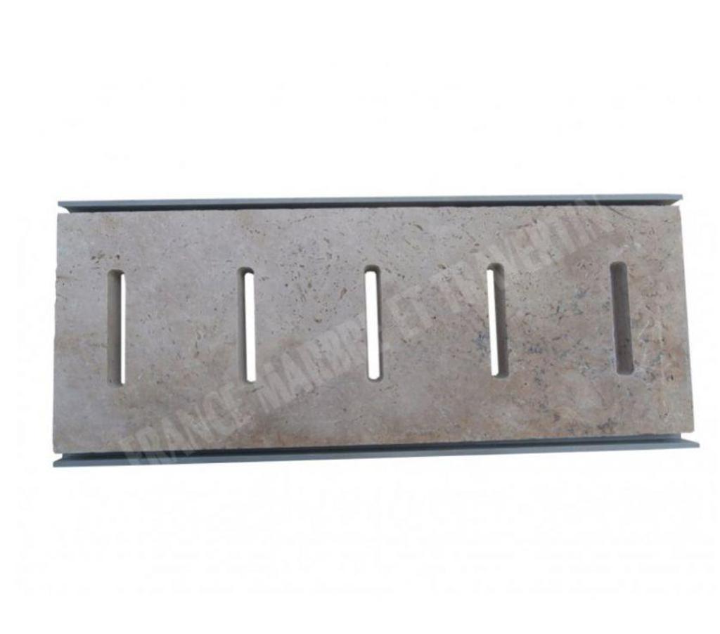  Var Forcalqueiret - 83136 - Photos Vivastreet Travertin Clss Grille Rainure + Pvc Caniveau REF 1675 