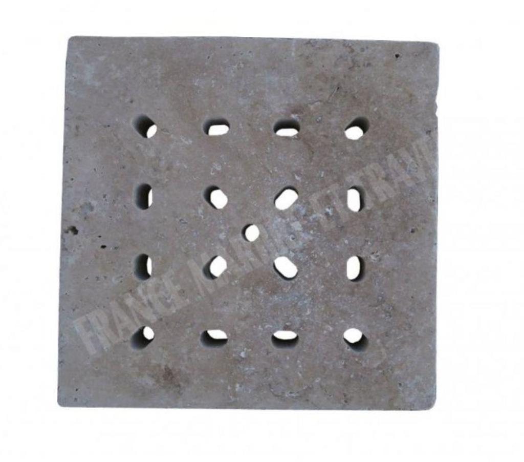  Var Forcalqueiret - 83136 - Photos Vivastreet Travertin Clss Grille Siphon Sol 2 25x25 cm REF 1096