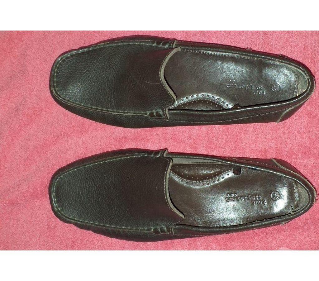 Chaussures Bouches-du-Rhône Aix en Provence - Photos Vivastreet CHAUSSURE HOMME MOCASSIN MARRON FONCE P 45.