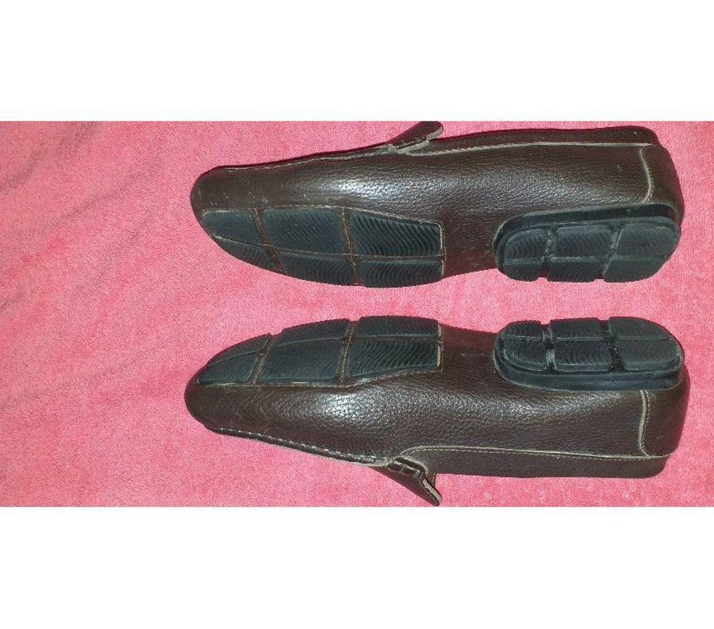 Chaussures Bouches-du-Rhône Aix en Provence - Photos Vivastreet CHAUSSURE HOMME MOCASSIN MARRON FONCE P 45.
