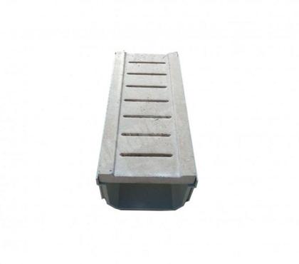 Bricolage - Jardin - Outillage Lancon Provence Bouches-du-Rhône - Photos Vivastreet Travertin Classique Grille Canal + PVC REF 1940