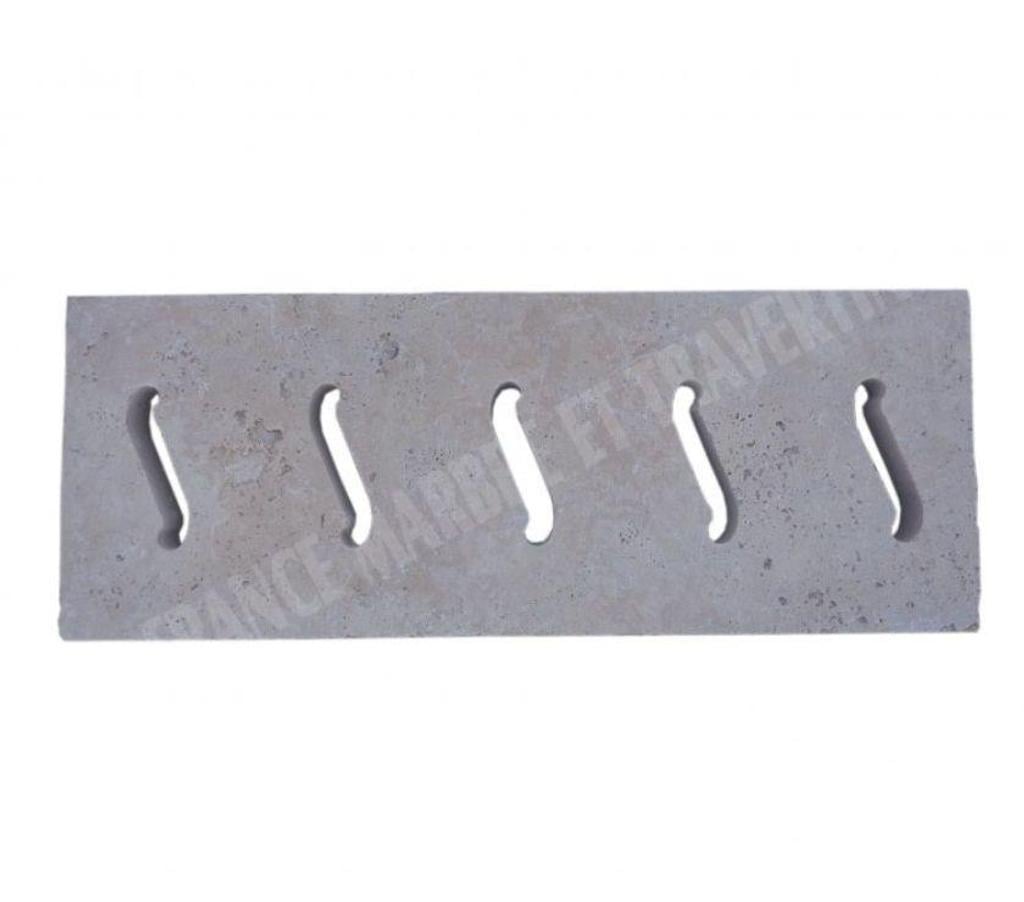  Bouches-du-Rhône Lancon Provence - 13680 - Photos Vivastreet Travertin Classique Grille Serpent 19x50 cm REF 333