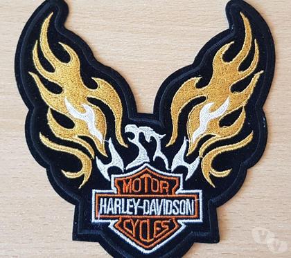 Pièces et services moto Carnon Hérault - Photos Vivastreet écusson support velours harley davidson aigle phénix