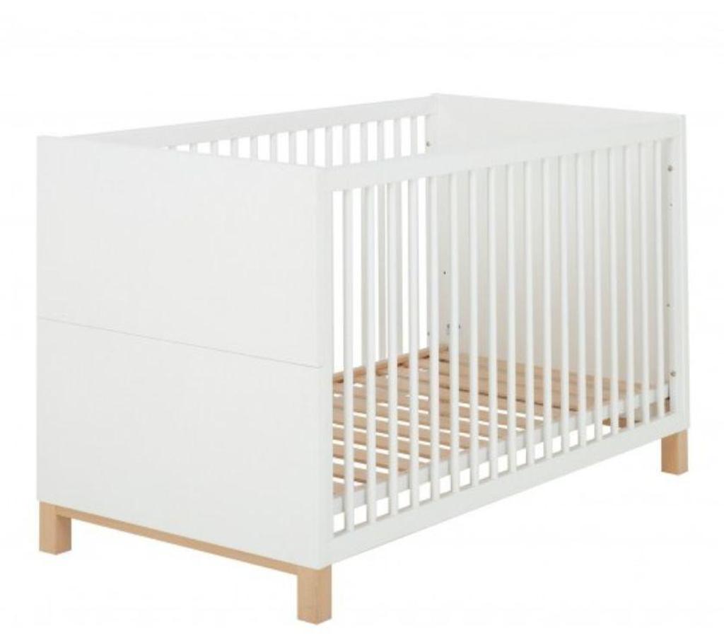 Equipements bébés Nord Villeneuve d'Ascq - Photos Vivastreet Lit bébé cabane évolutif 70x140