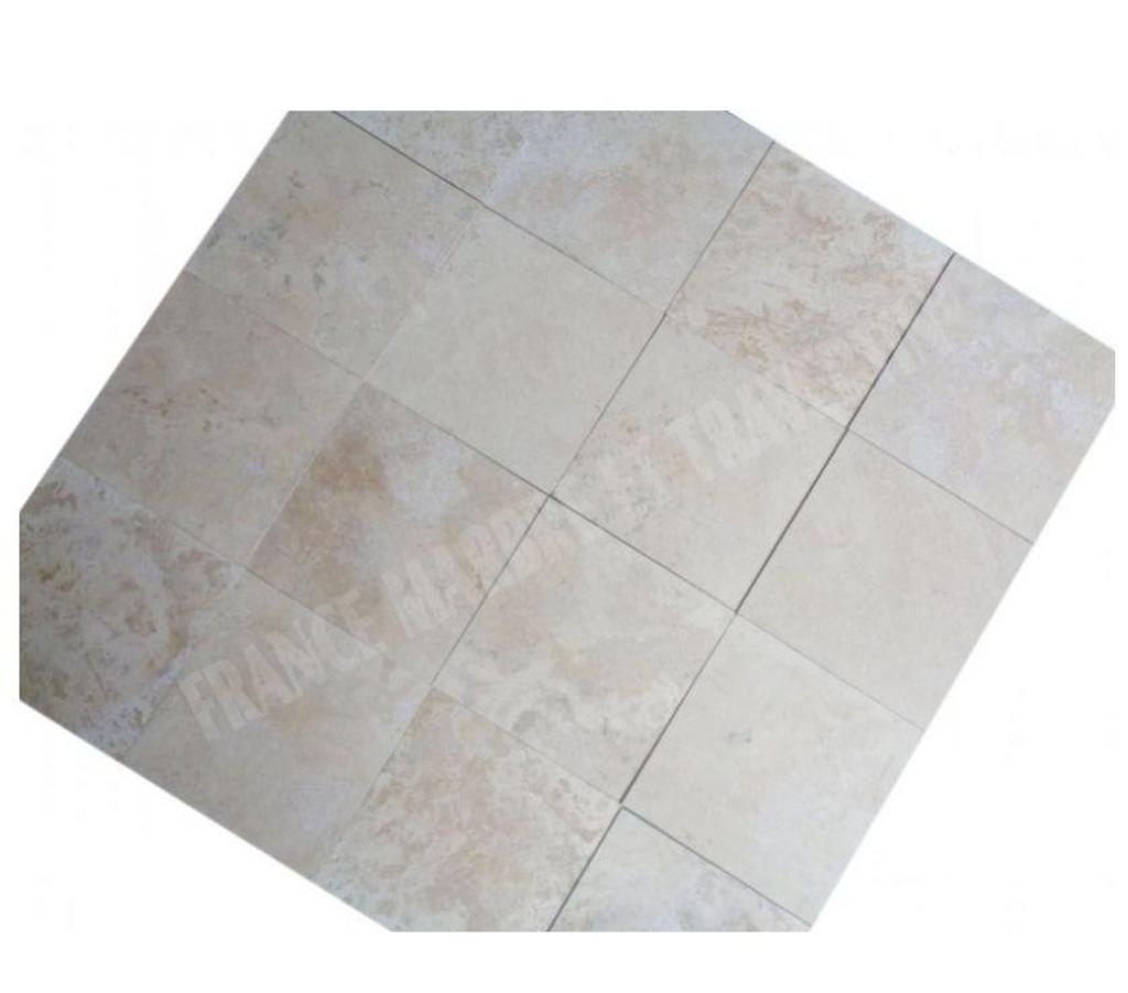  Var Forcalqueiret - 83136 - Photos Vivastreet Travertin Classique Clair 20x20 cm REF 212
