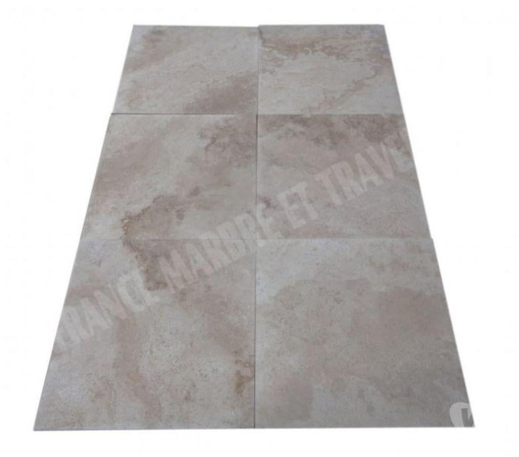  Var Forcalqueiret - 83136 - Photos Vivastreet Travertin Classique Beige 60x60 cm REF 688