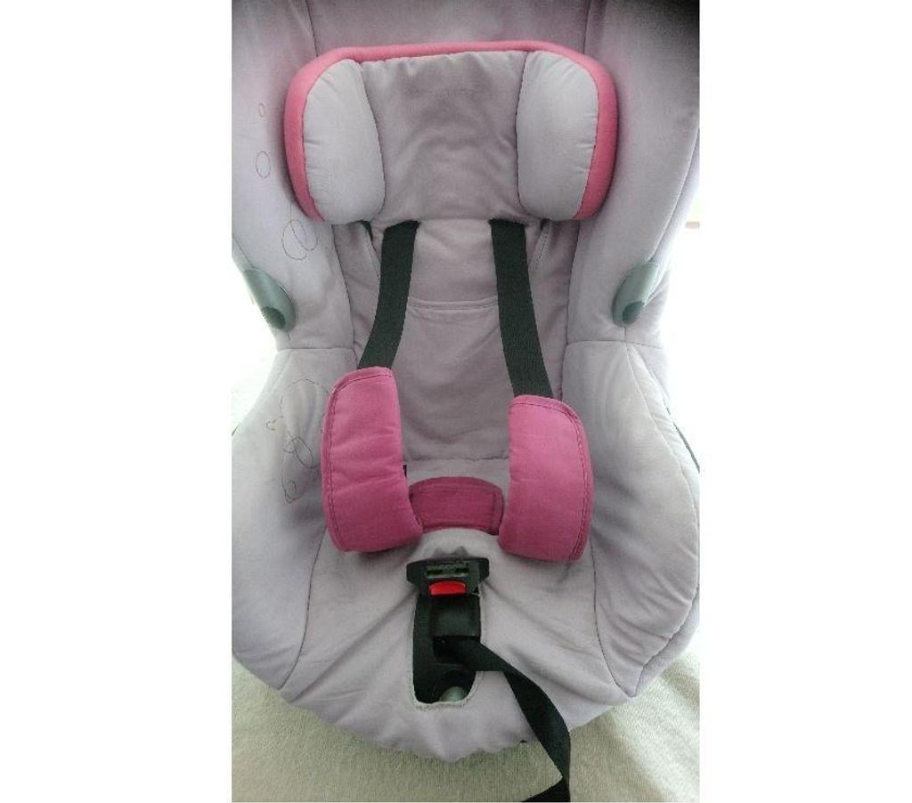 Equipements bébés Seine-Saint-Denis La Courneuve - 93120 - Photos Vivastreet Siège-auto pivotant BB Confort