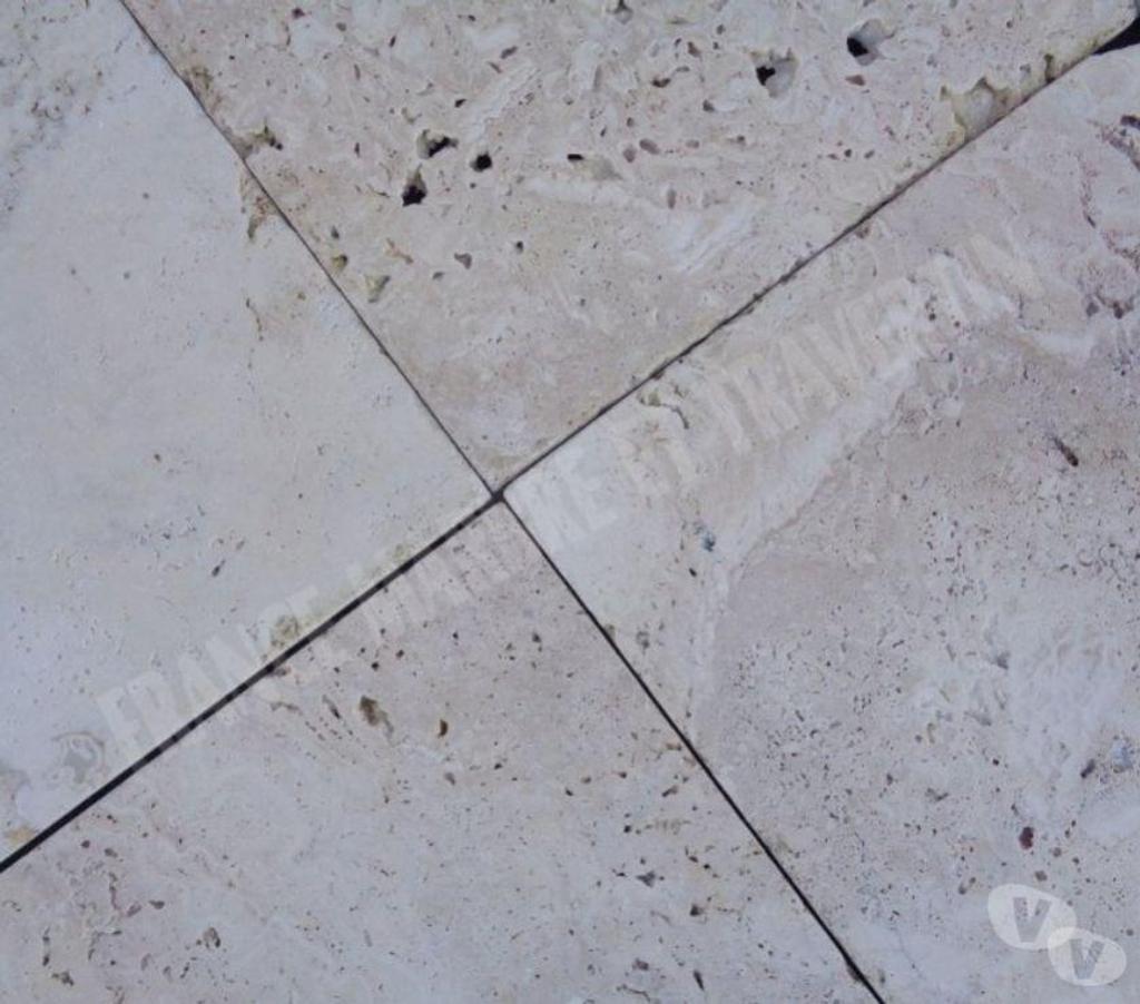  Var Forcalqueiret - 83136 - Photos Vivastreet Travertin Beige Clair 30x30 cm REF 222