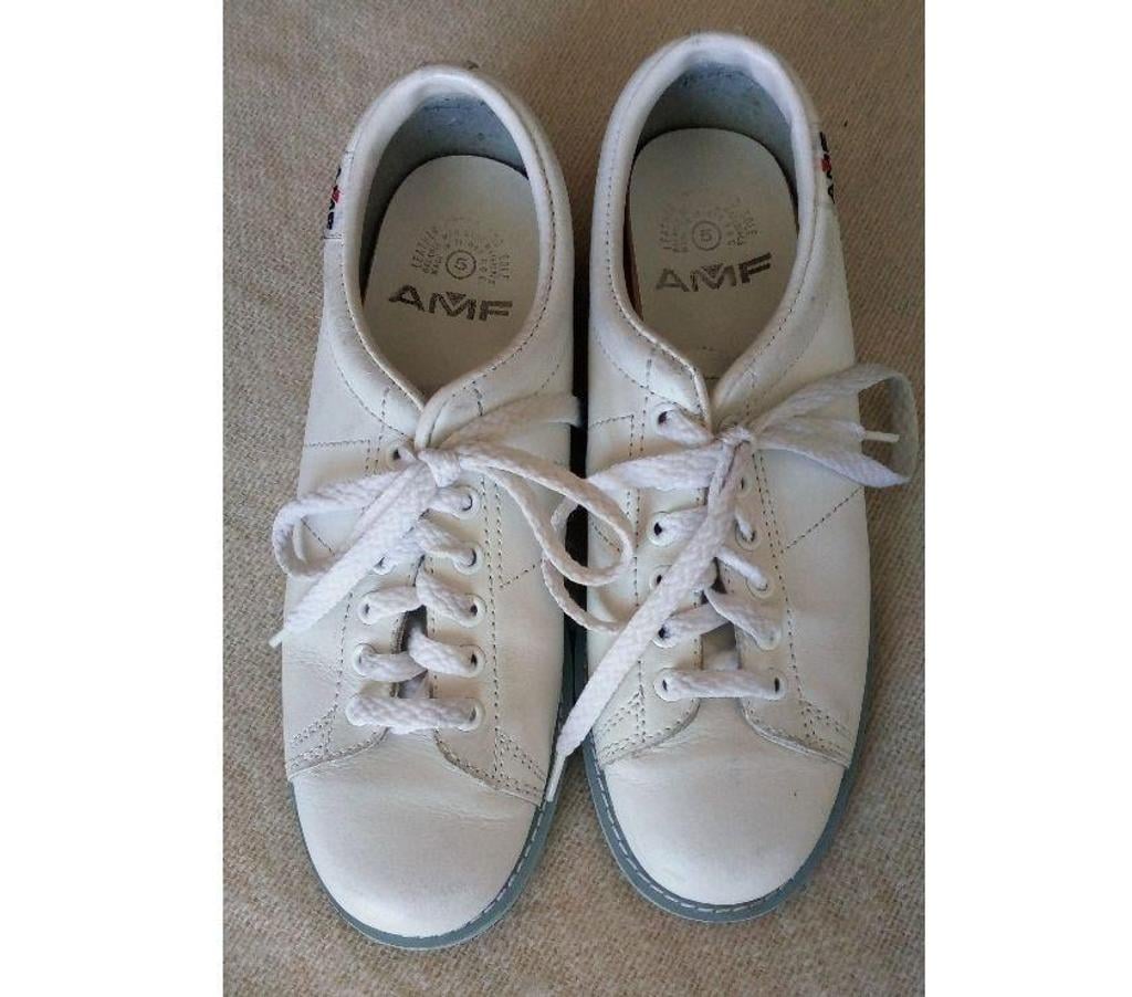 Chaussures Seine-Saint-Denis La Courneuve - 93120 - Photos Vivastreet Chaussure de Bowling AMF