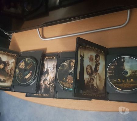 DVD occasion Seine-Saint-Denis St Ouen - 93400 - Photos Vivastreet coffret dvd la trilogie le seigneur des anneaux🍿🍿🍿