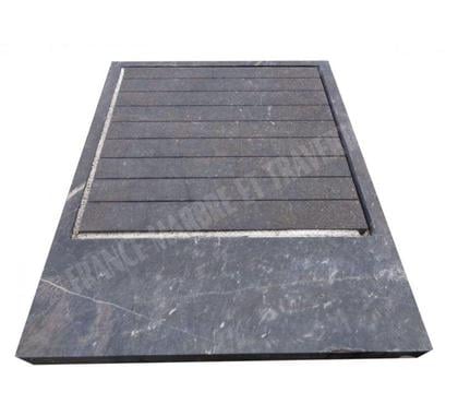 Bricolage - Jardin - Outillage Lancon Provence Bouches-du-Rhône - Photos Vivastreet Marbre Noir Bac A Douche 140x110 cm REF 1749