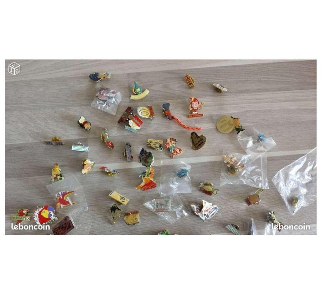 Collection Puy-de-Dôme Clermont Ferrand - Photos Vivastreet Pin's divers pin's