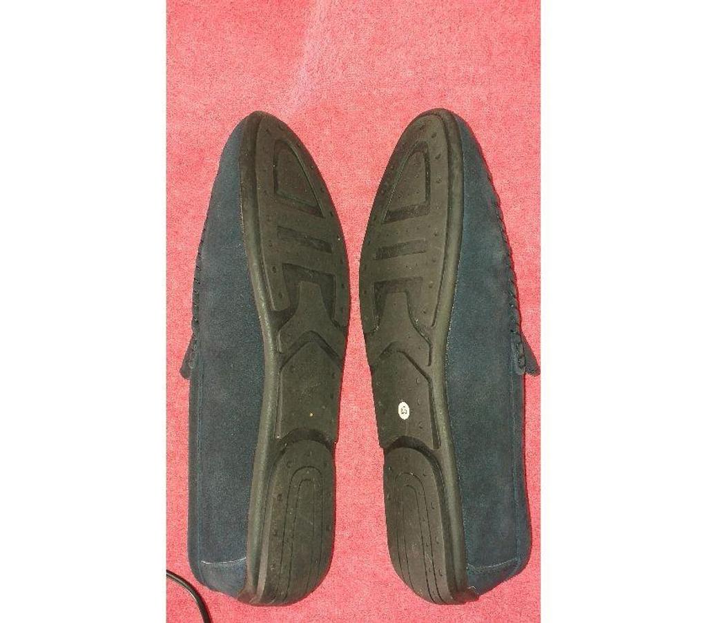 Chaussures Bouches-du-Rhône Aix en Provence - Photos Vivastreet MOCASSINS HOMME CUIR VELOURS BLEU MARI