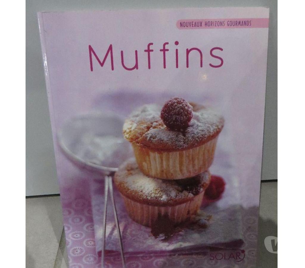 Livres occasion Puy-de-Dôme Clermont Ferrand - Photos Vivastreet Lot 3 livres de cuisine comme neuf